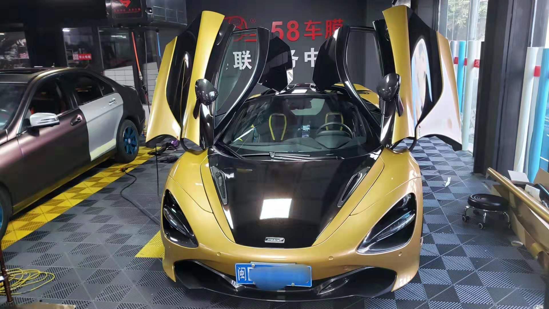 迈凯伦贴双拼