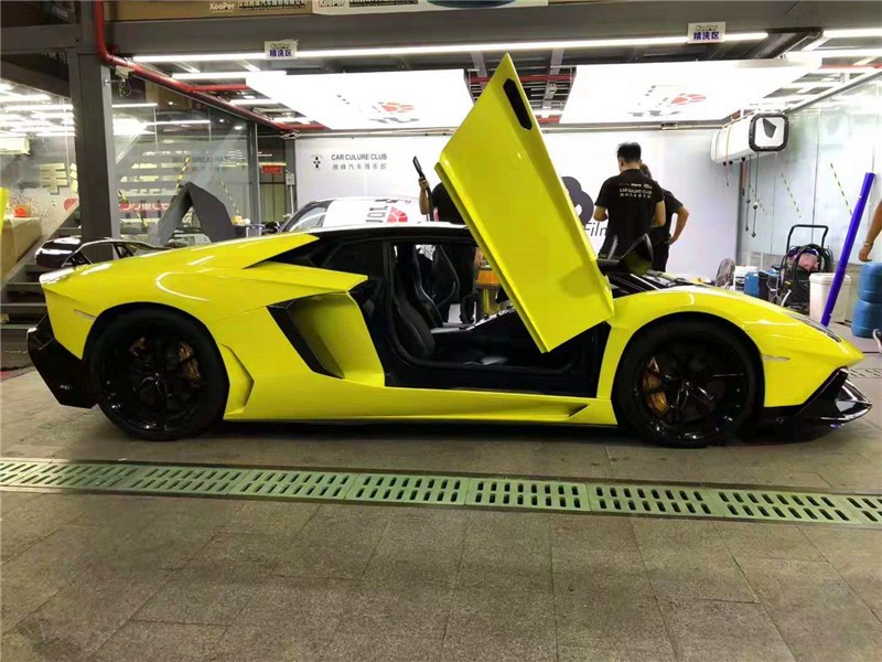 兰博基尼贴改色膜纳多灰改柠檬黄