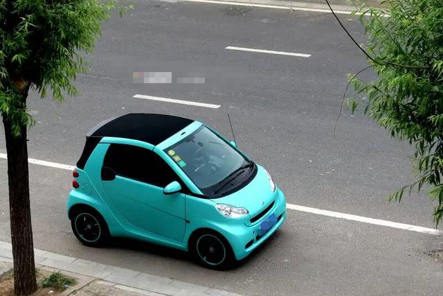 清新小萌星 smart电光薄荷车身改色贴膜