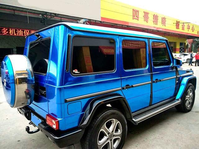 奔驰大G车身改色贴膜： 电镀镜面蓝色效果图