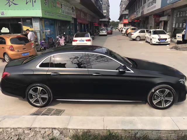 奔驰S320汽车改色贴膜:  电光黑效果图