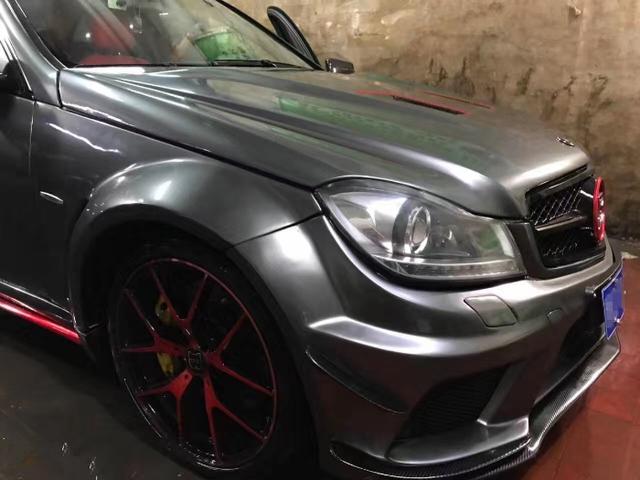奔驰C级金属烟枪灰车身改色案例