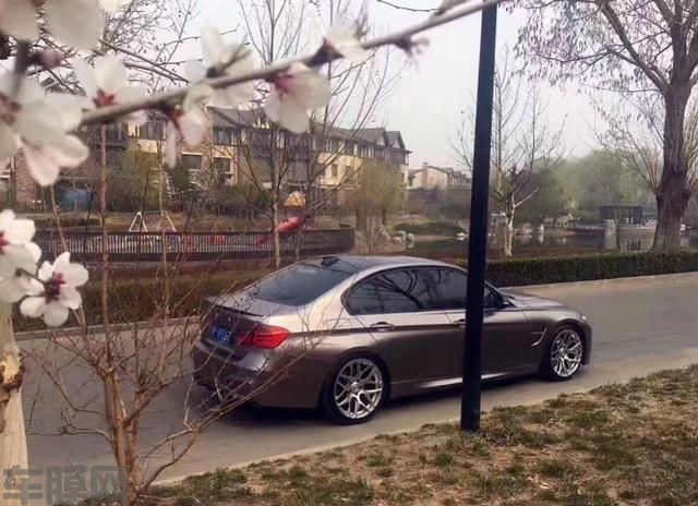 宝马3系电光钛灰改色美图 名副其实的爆款