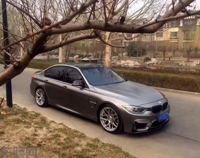 宝马3系电光钛灰改色美图 名副其实的爆款