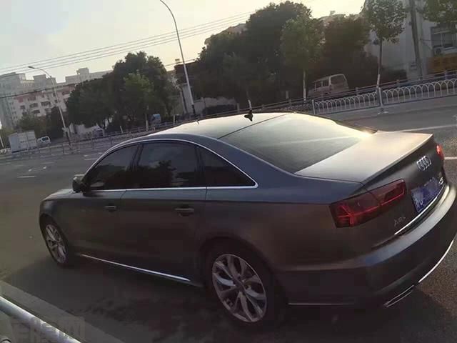 奥迪A6L电光钨钢车身改色贴膜