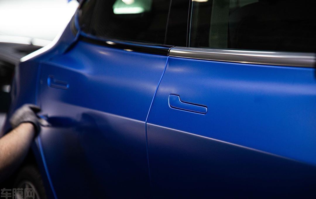 Tesla Model 3 陶瓷蓝贴膜改色效果图