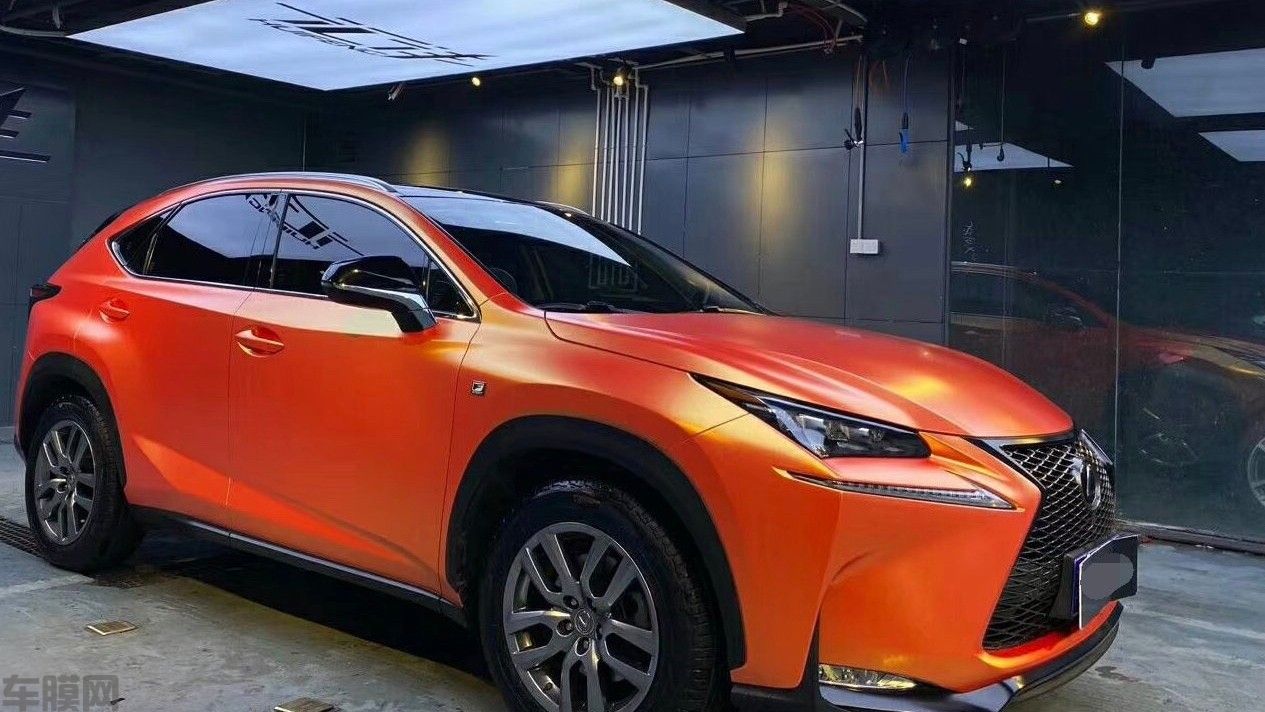 雷克萨斯NX200T贴膜改色效果图