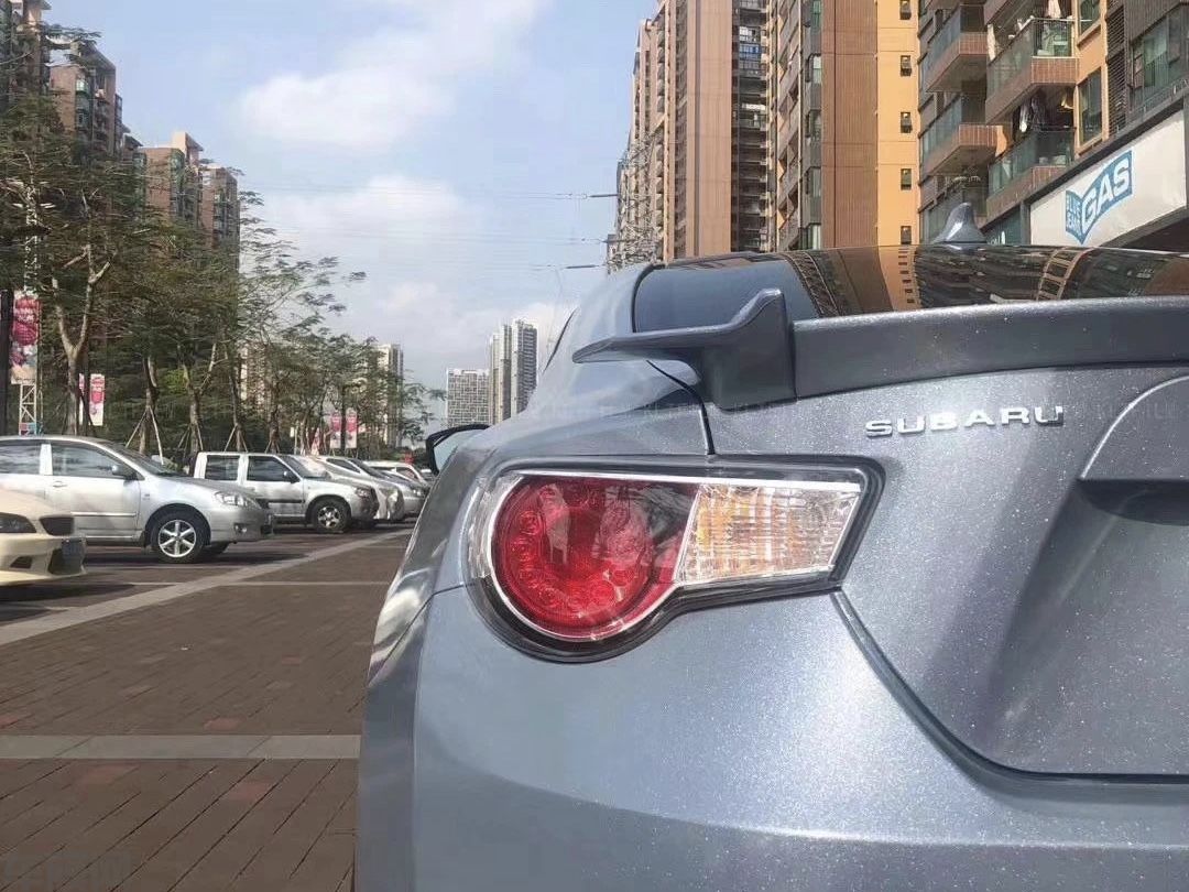 斯巴鲁BRZ 珠光灰改色膜 效果图