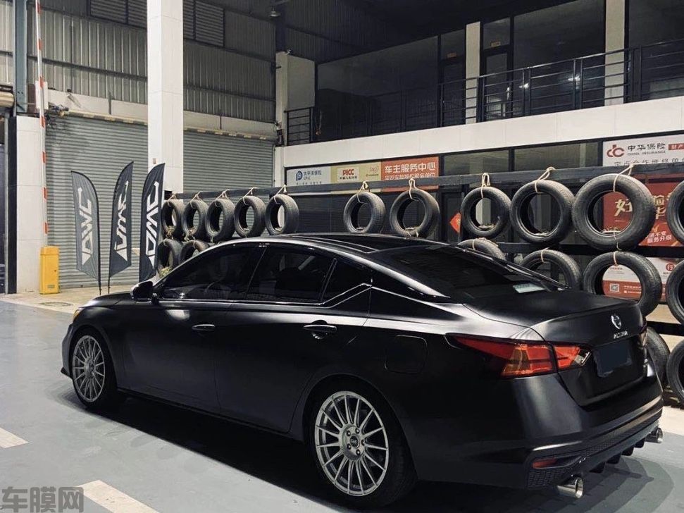 天籁ALTIMA 电光金属黑改色膜 效果图