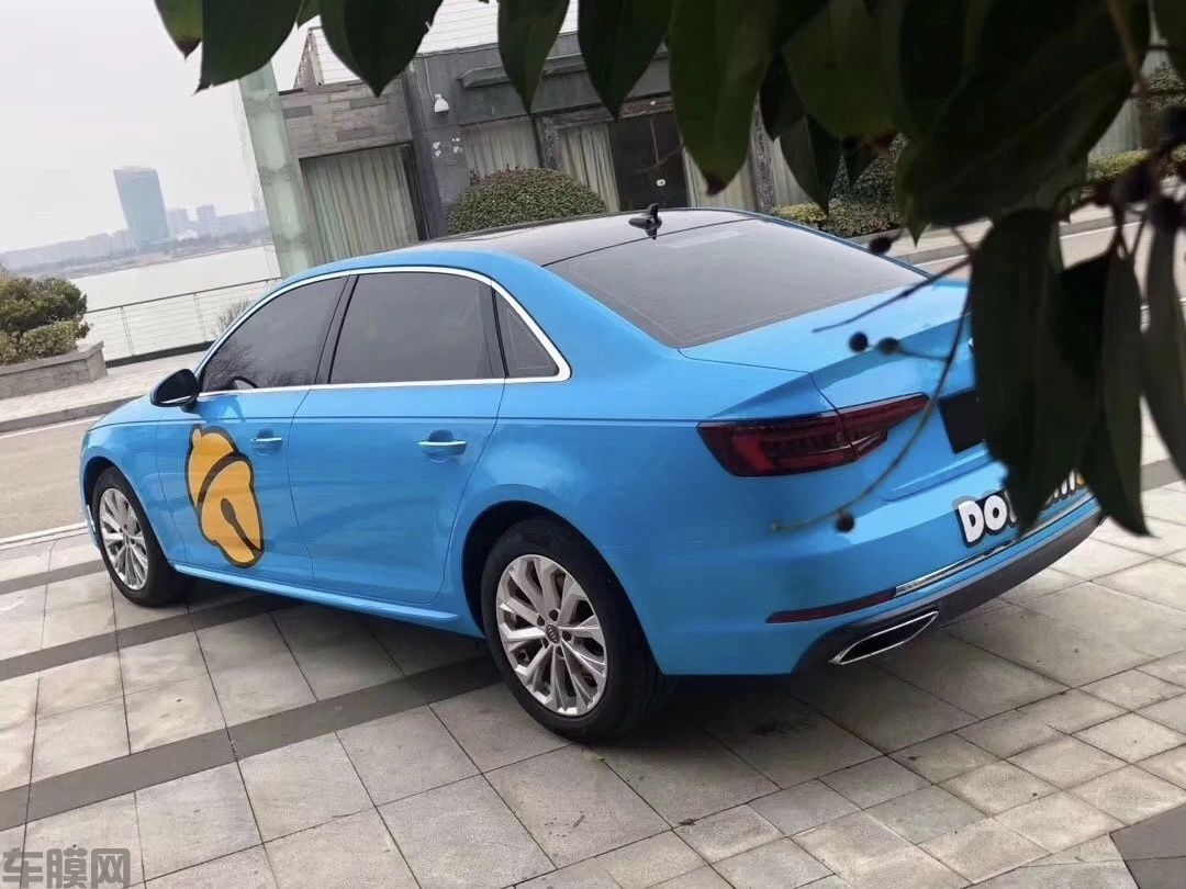 奥迪A4 水晶冰淇淋蓝改色膜 效果图
