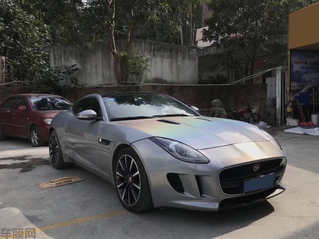捷豹F-Type 镭射银改色膜 效果图