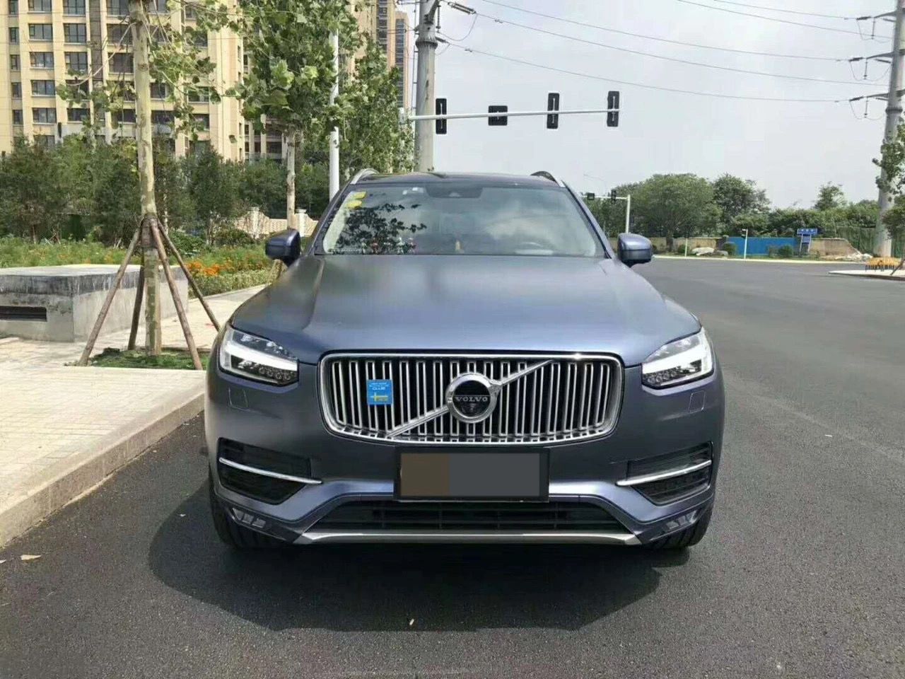 沃尔沃XC90 电光风暴蓝改色膜 效果图
