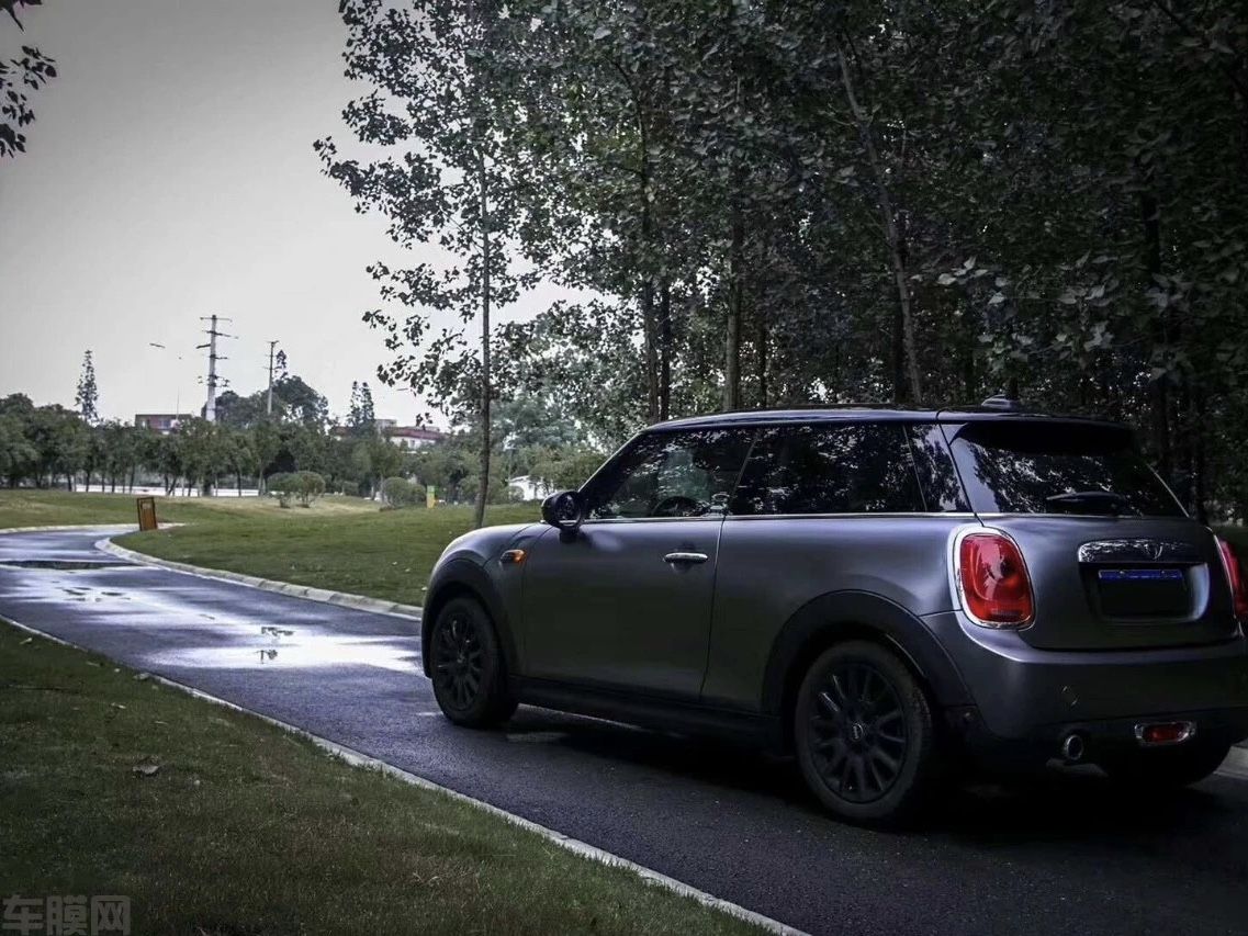 宝马MINI 电光钛灰改色膜 效果图