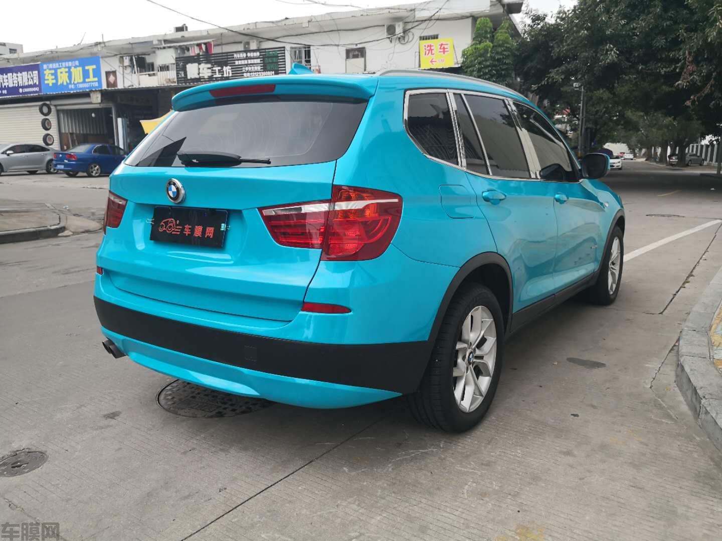 宝马X3 迈阿密蓝改色膜 效果图