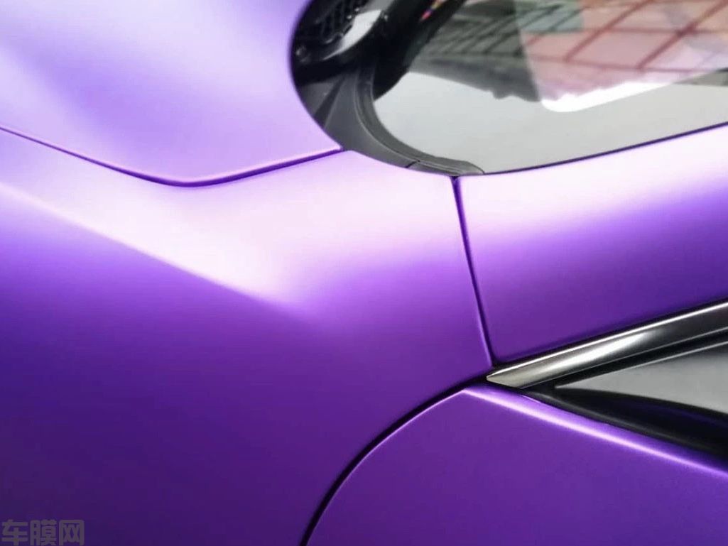 玛莎拉蒂GranTurismo 陶瓷紫改色贴膜效果图