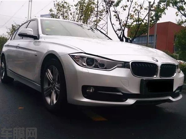 宝马320 贝壳白改色膜 效果图