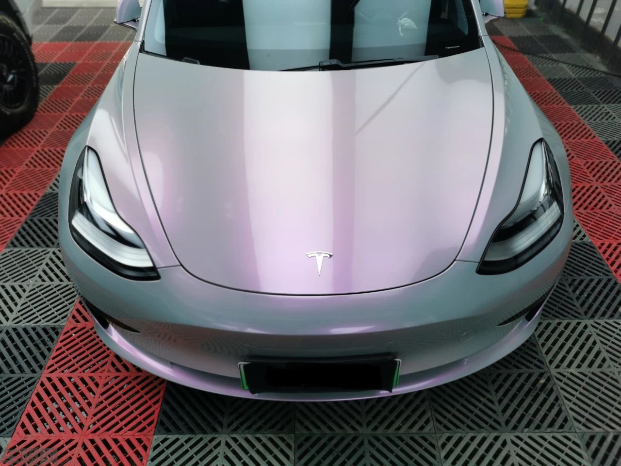 特斯拉Model3 梦幻灰改色膜 效果图