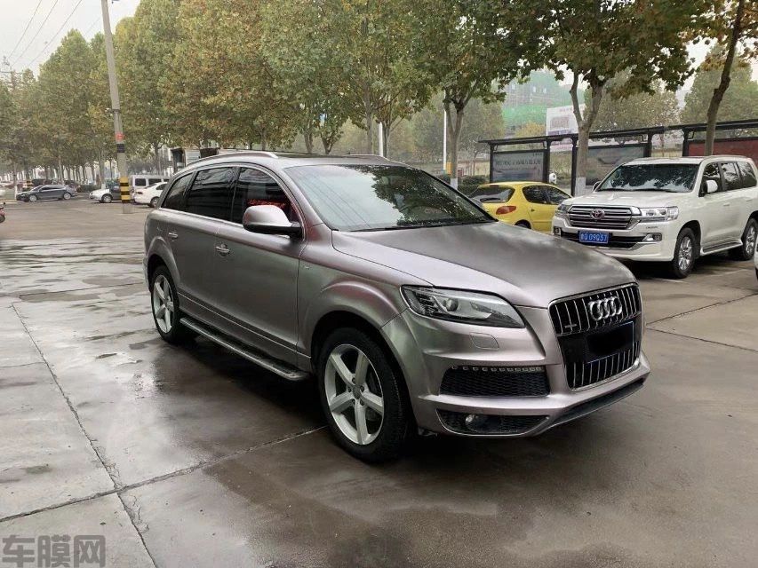 奥迪Q7 电光金属钛金改色膜 效果图