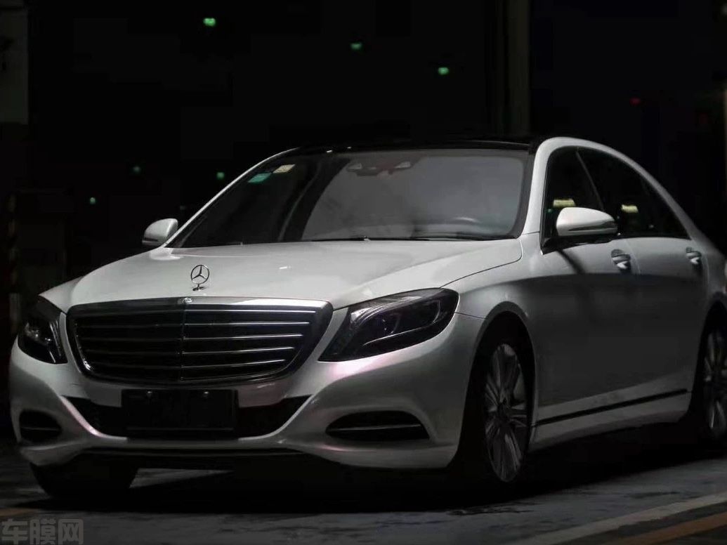 奔驰S400L 白变红改色膜 效果图