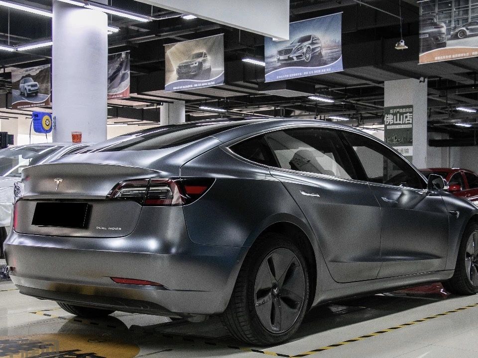 特斯拉Model 3 电光太空灰改色膜 效果图