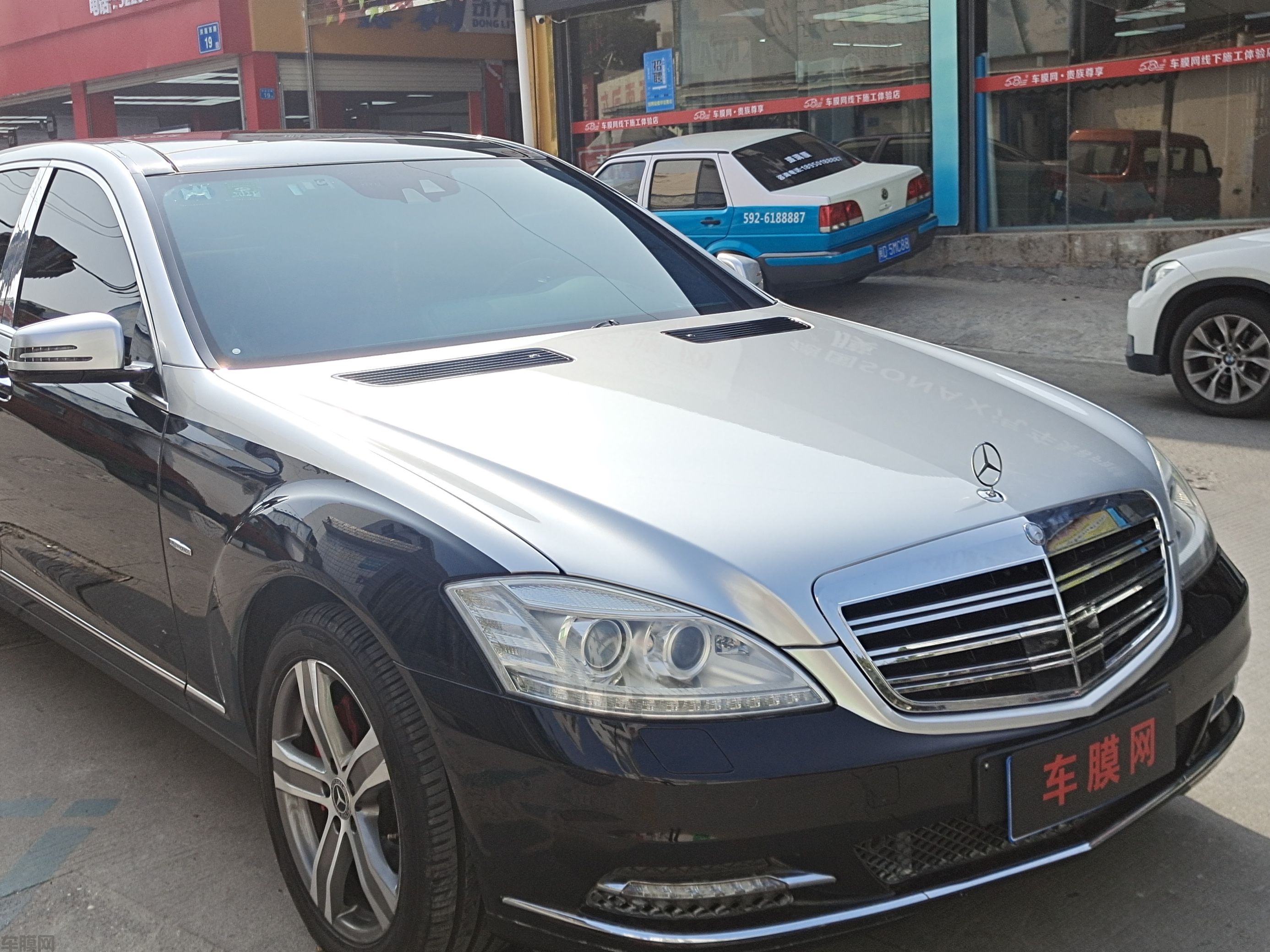 奔驰S350L 超亮金属太空银改色膜 效果图