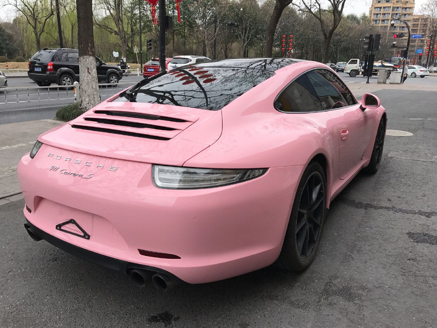 保时捷911 胭脂粉改色膜 效果图