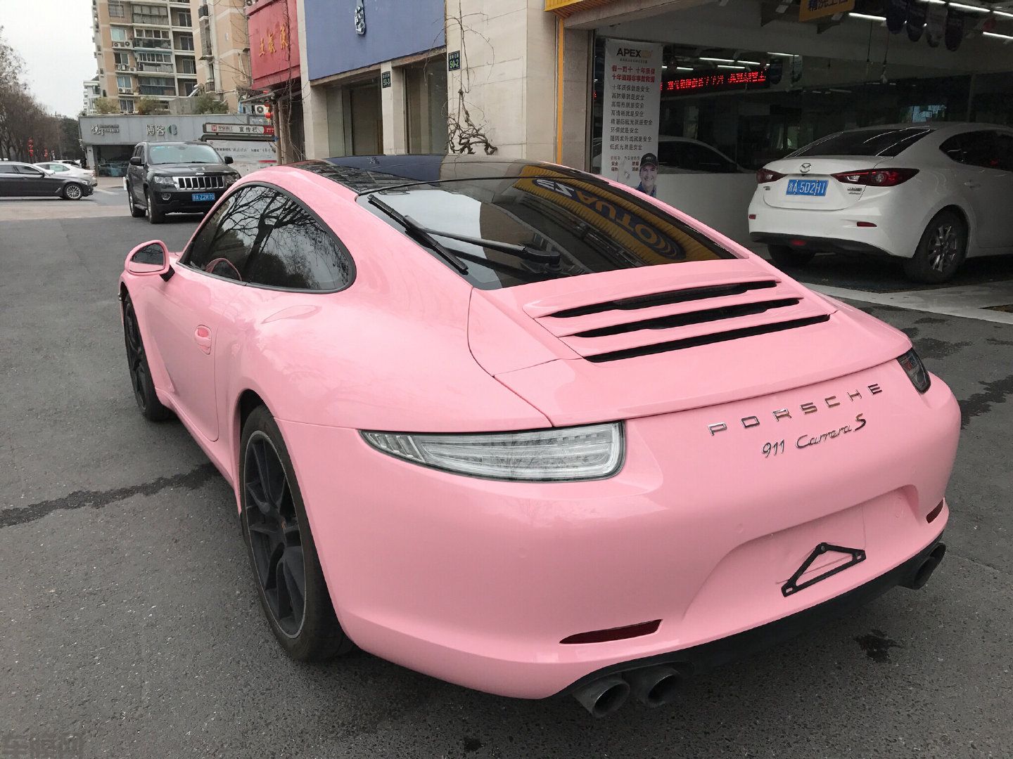 保时捷911 胭脂粉改色膜 效果图