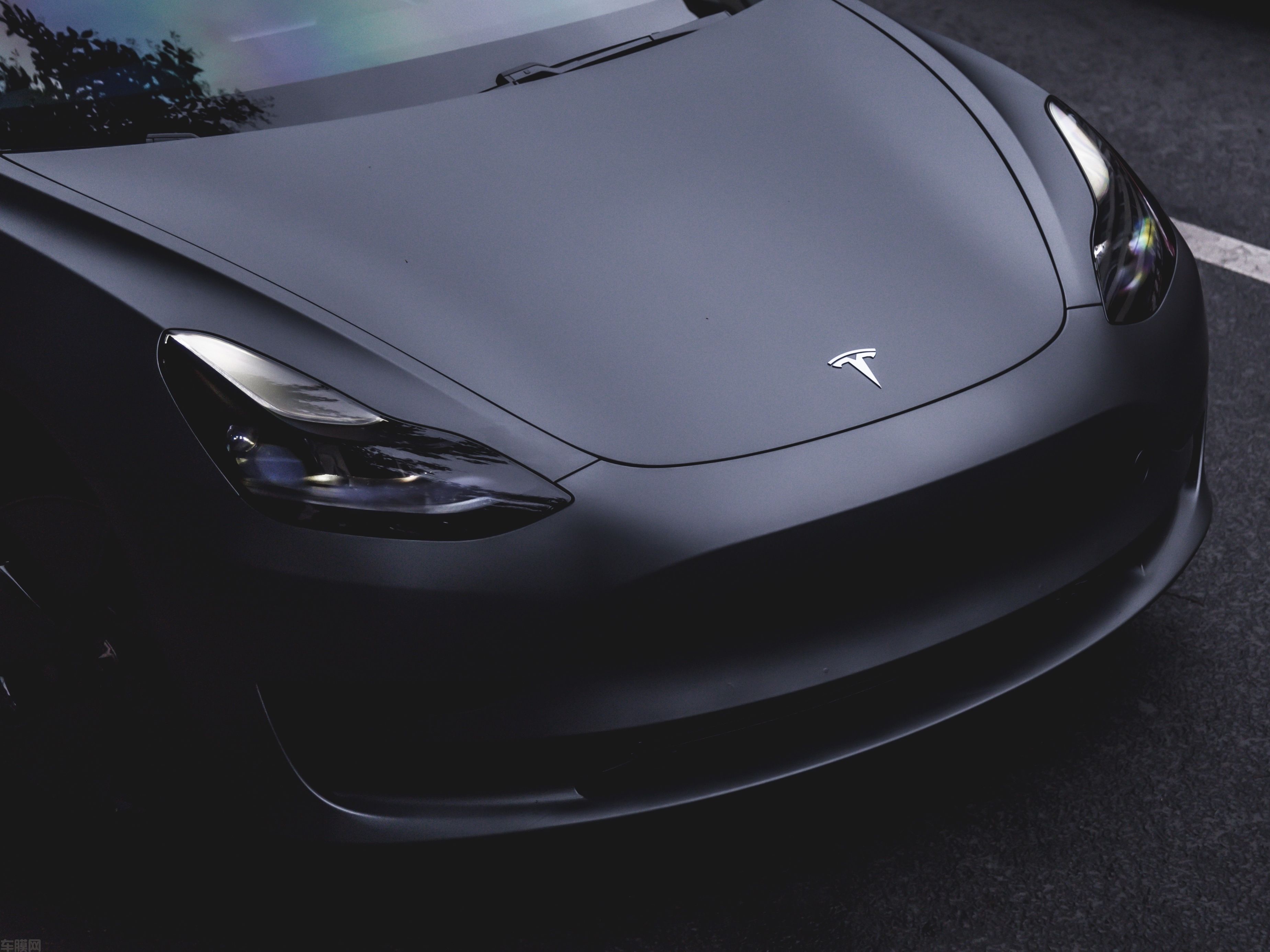 特斯拉Model3 战斗灰改色膜 效果图