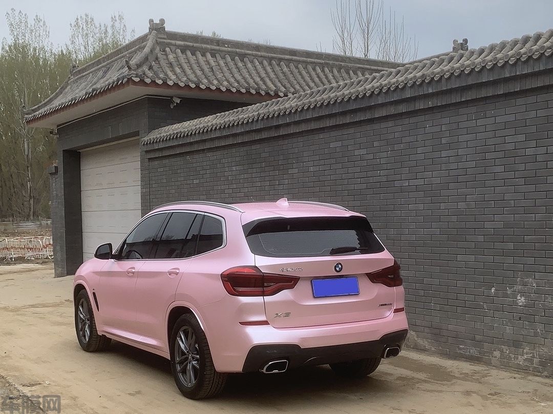 宝马X3 电光金属樱花粉改色膜 效果图