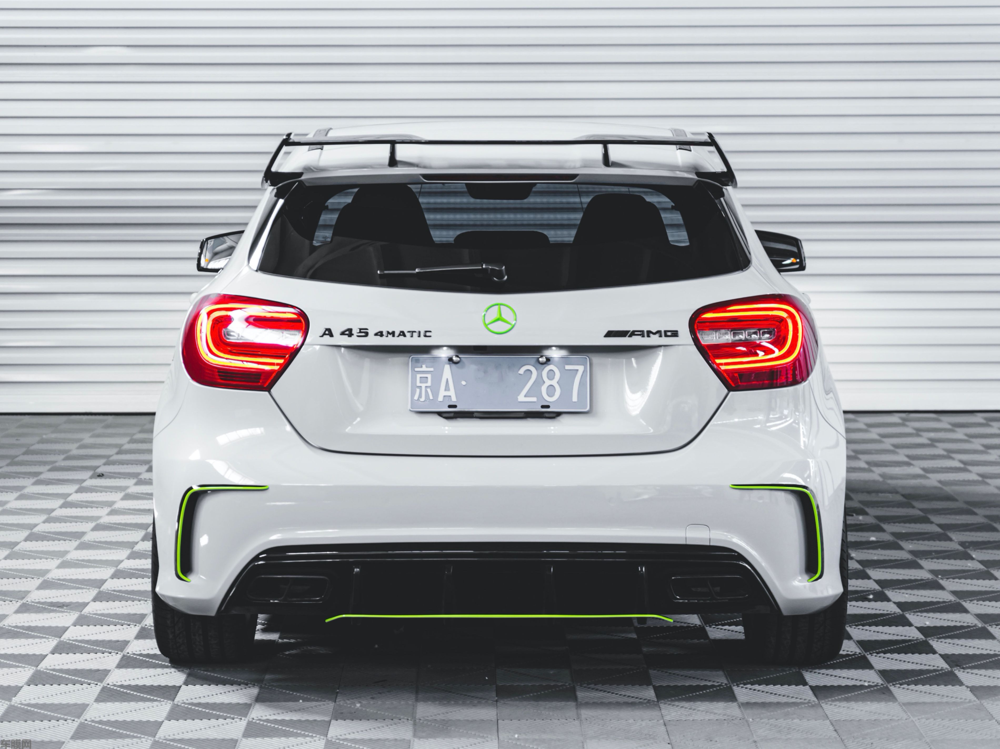 奔驰A45 AMG 火山灰改色膜 效果图