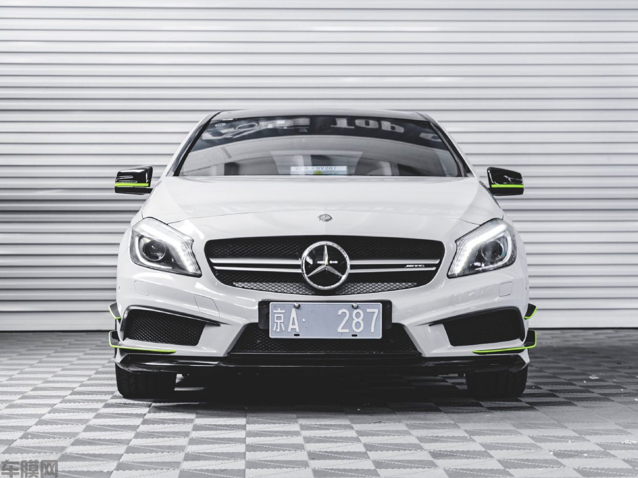 奔驰A45 AMG 火山灰改色膜 效果图