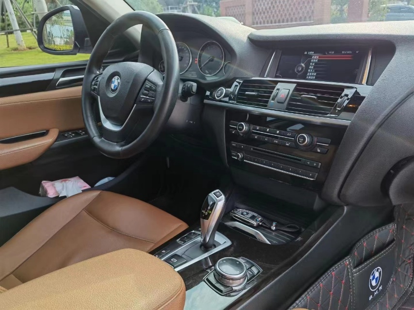 宝马宝马X42014款 xDrive20i X设计套装