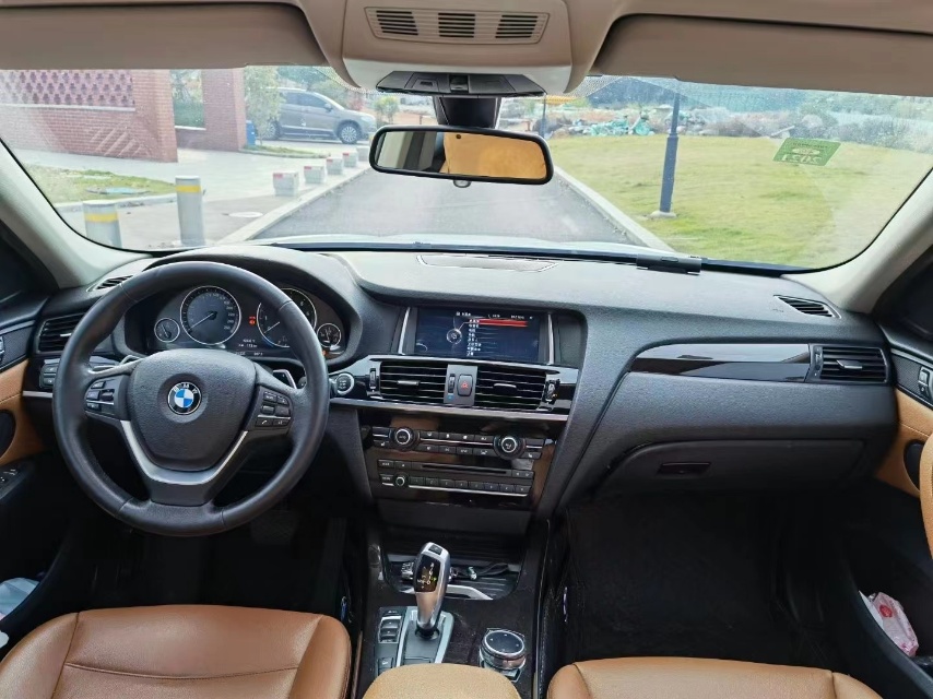 宝马宝马X42014款 xDrive20i X设计套装