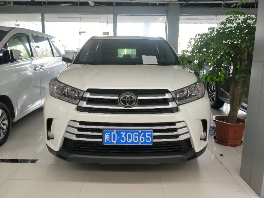 20款汉兰达2.0T 两驱豪华版 