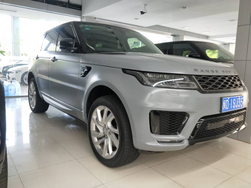 路虎揽胜运动版2018款 3.0 V6 HSE Dynamic