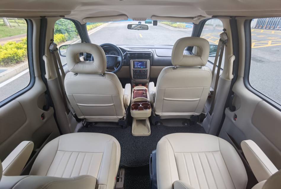 别克别克GL82008款 别克 GT 2.5 自动 精英版7座