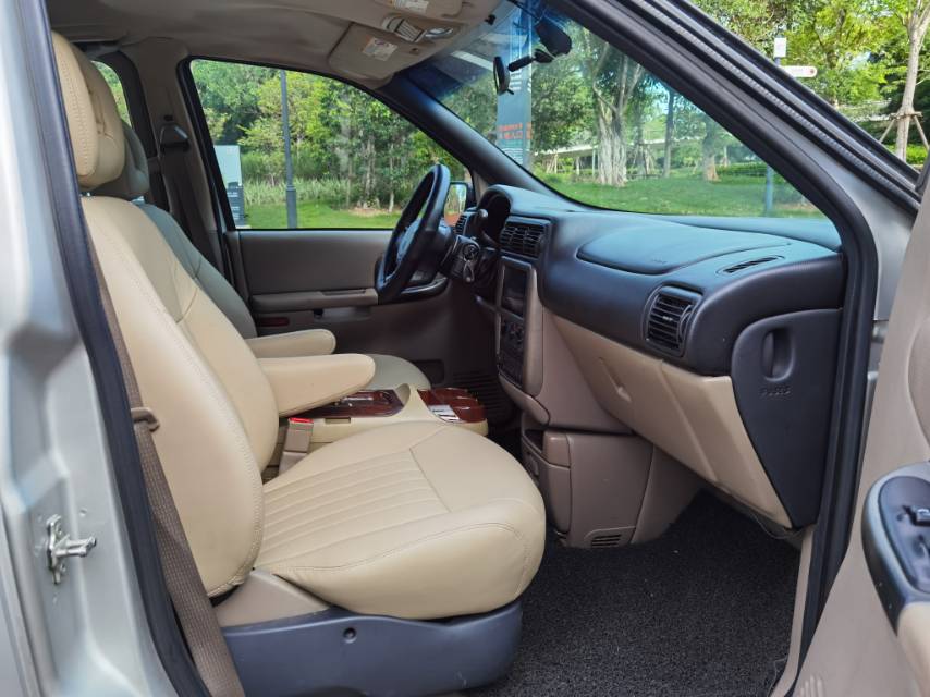 别克别克GL82008款 别克 GT 2.5 自动 精英版7座