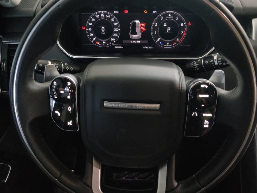 路虎揽胜运动版2018款 3.0 V6 HSE Dynamic