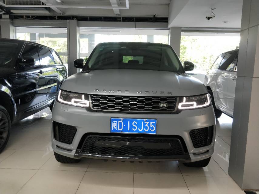 路虎揽胜运动版2018款 3.0 V6 HSE Dynamic