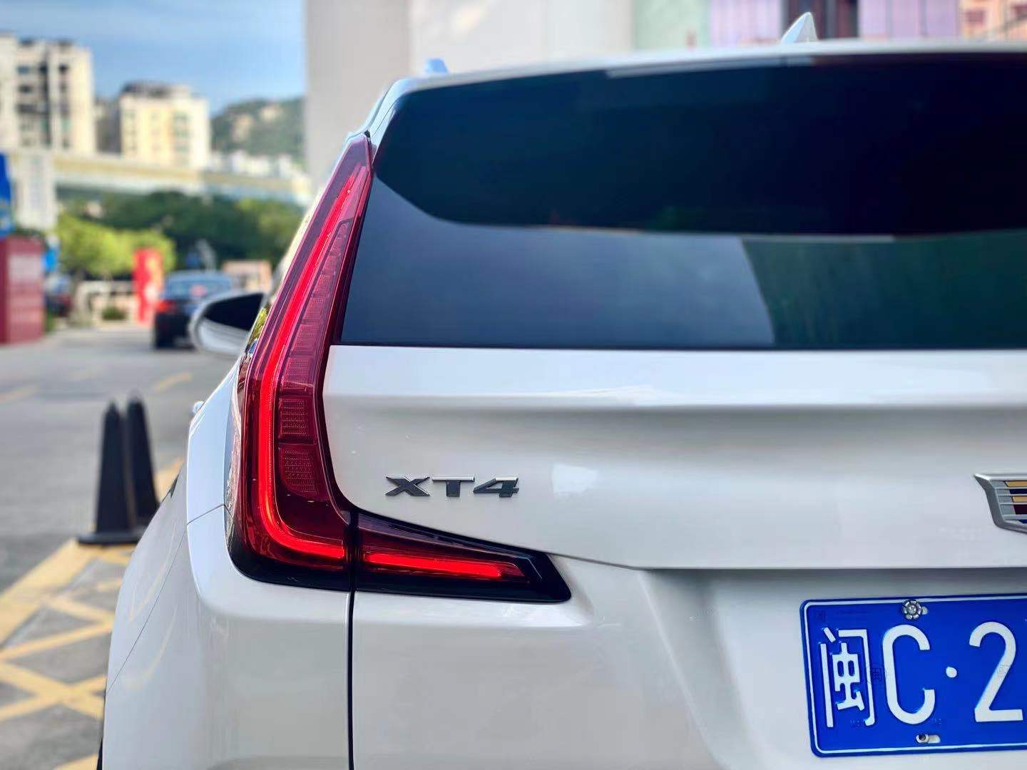 凯迪拉克XT4