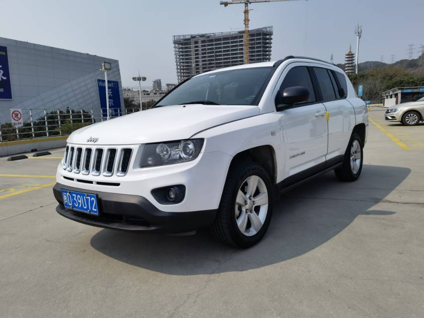 Jeep指南者(进口)2014款 2.0