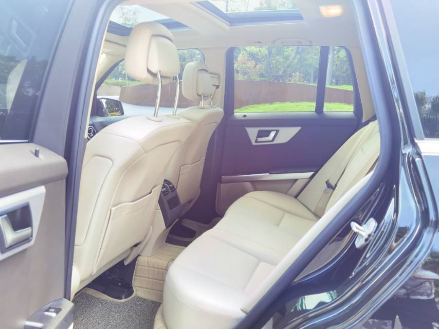 奔驰奔驰GLK级2013款 GLK 300 4MATIC 动感天窗型