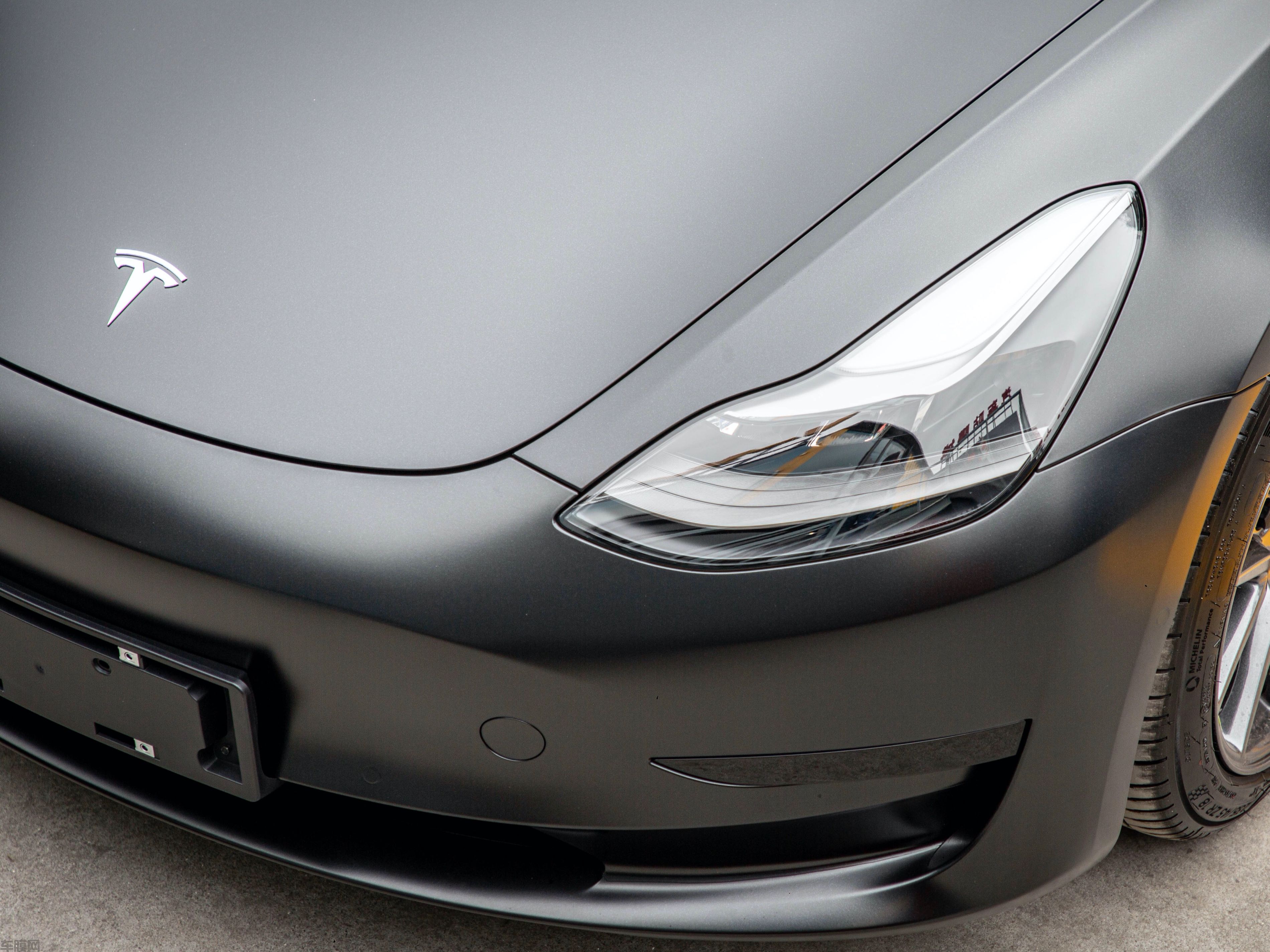 特斯拉Model3 电光黑改色膜 效果图