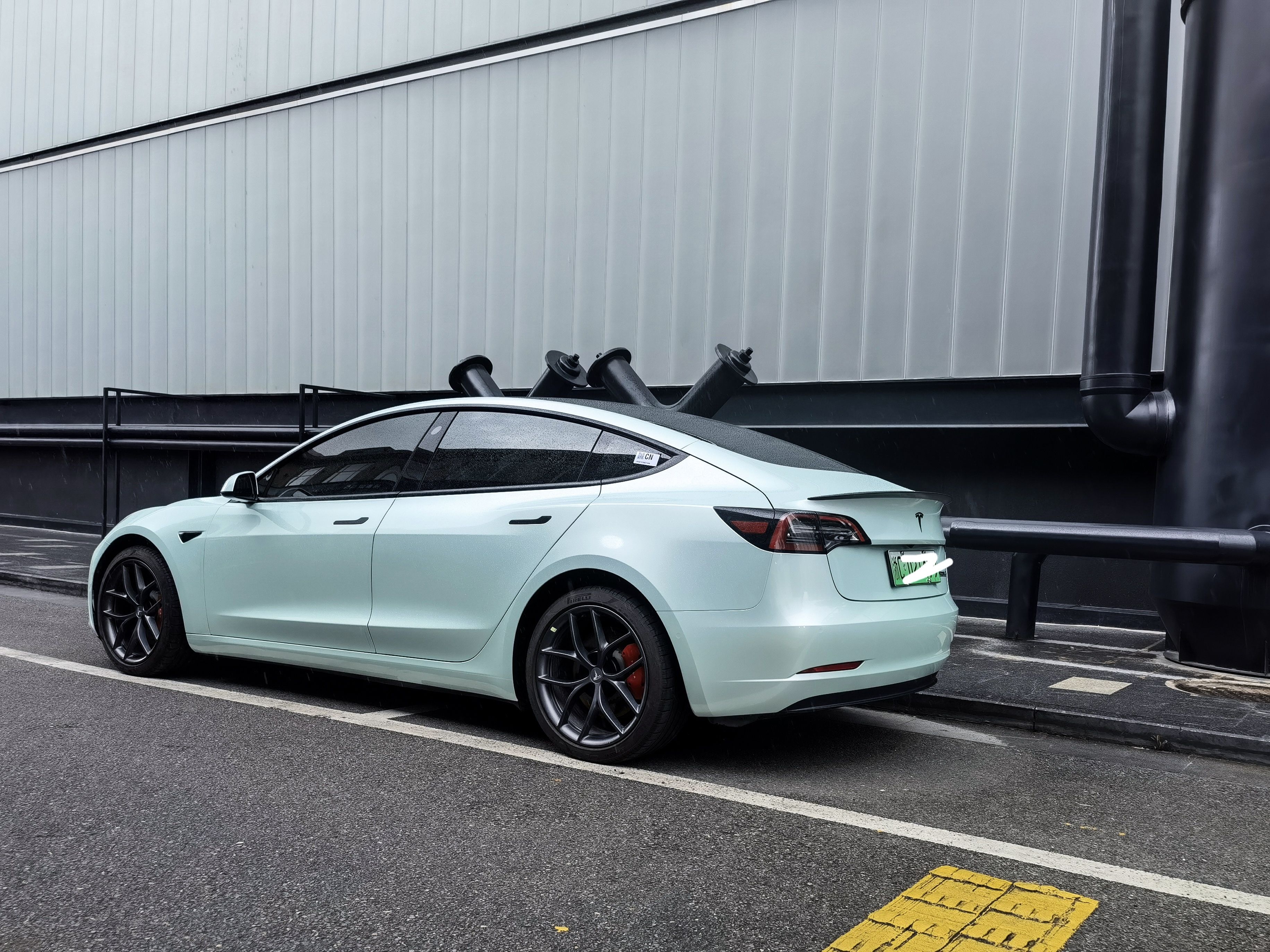 特斯拉Model3 马卡龙月光玉改色膜 效果图