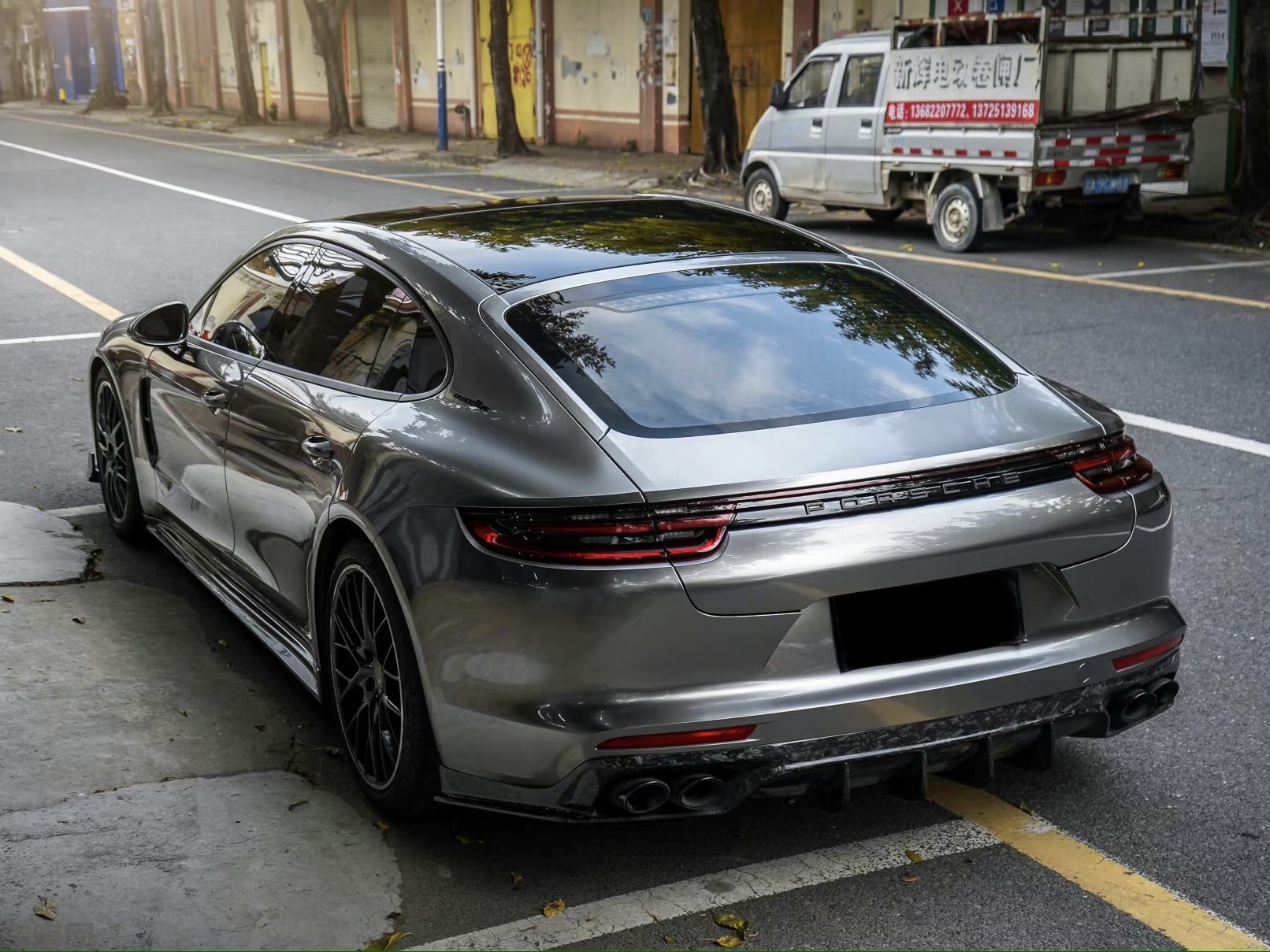 保时捷Panamera 液态金属银改色膜 效果图