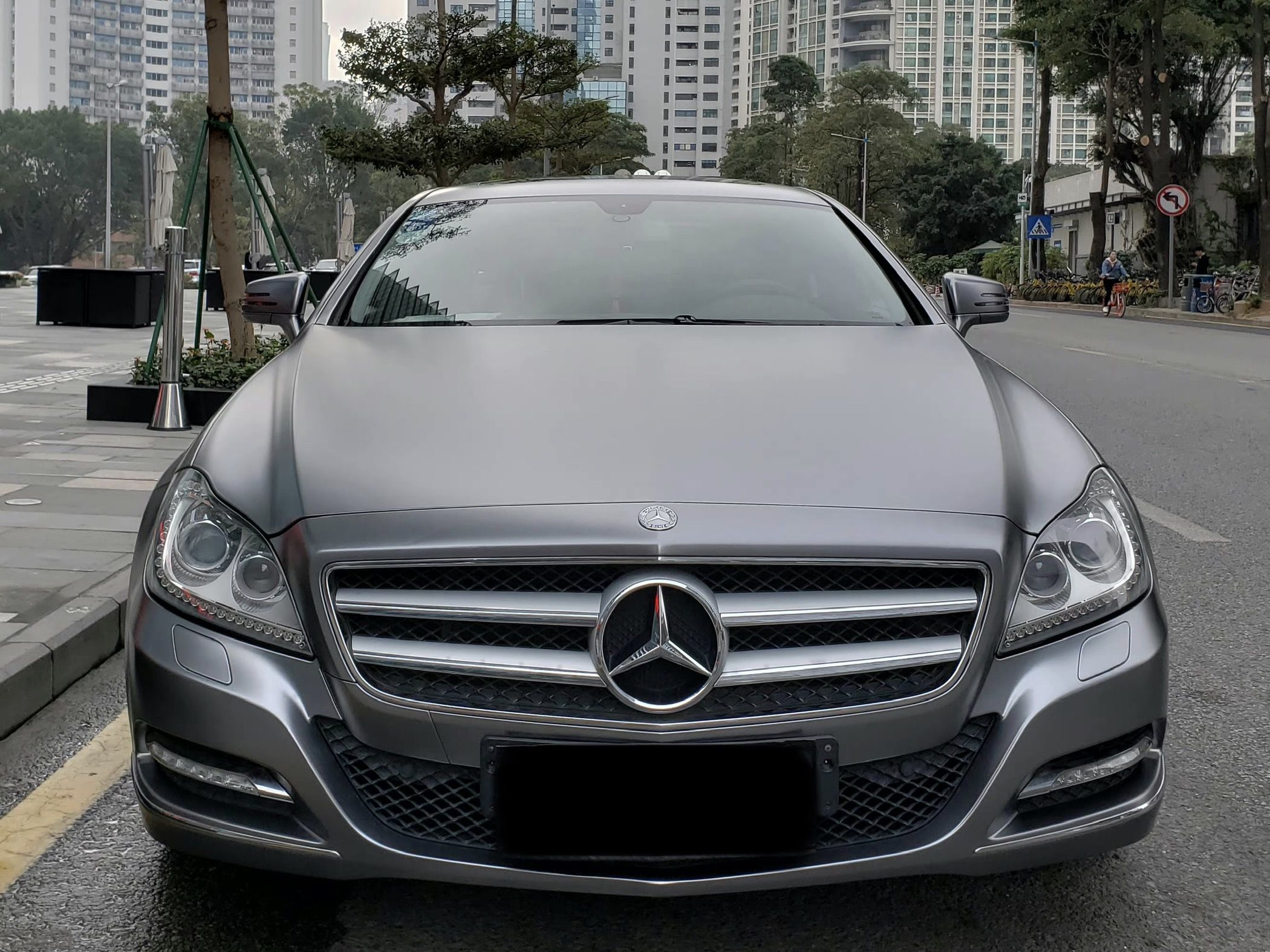 奔驰CLS AMG 电光钛银灰改色膜 效果图