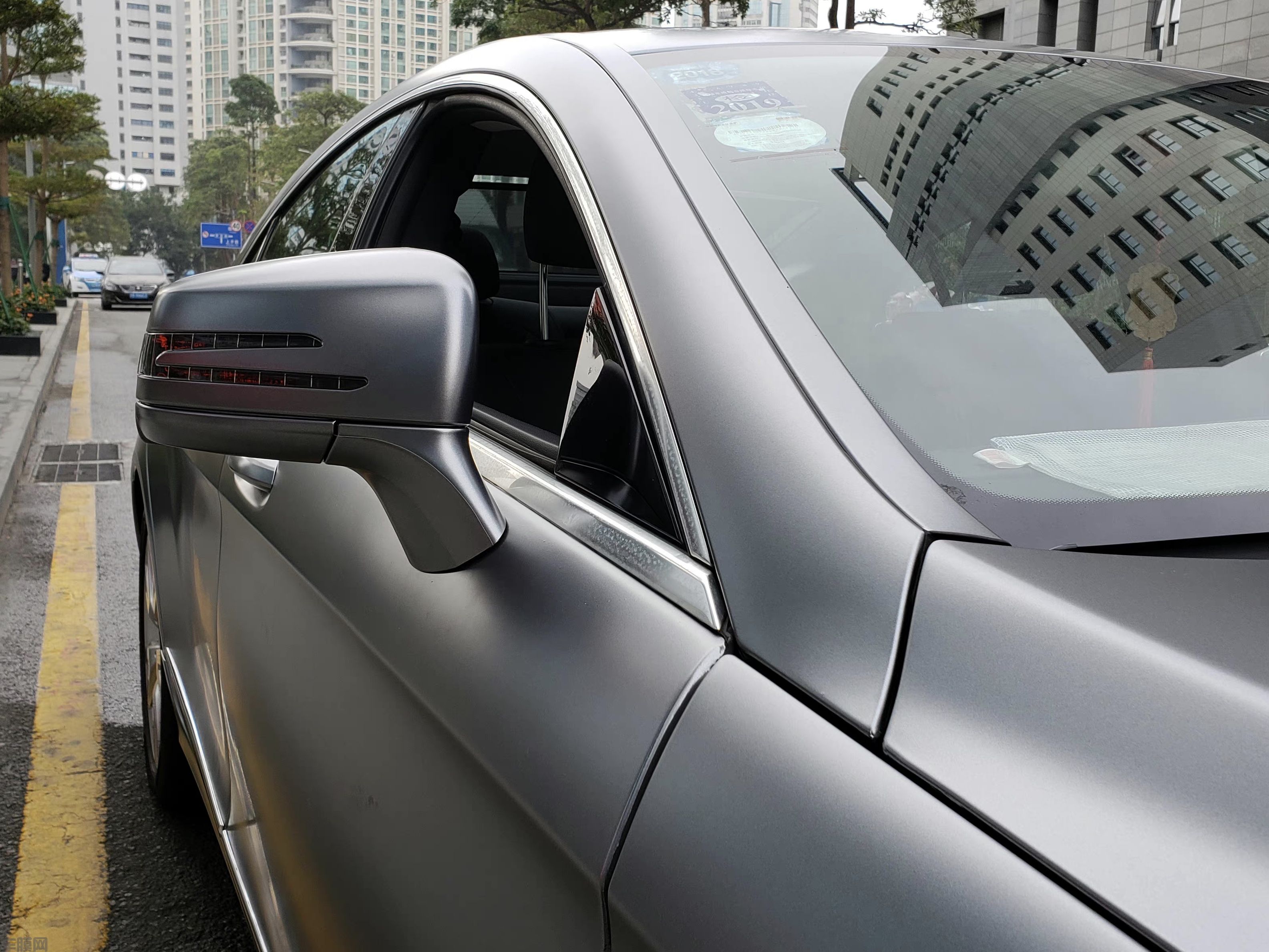 奔驰CLS AMG 电光钛银灰改色膜 效果图