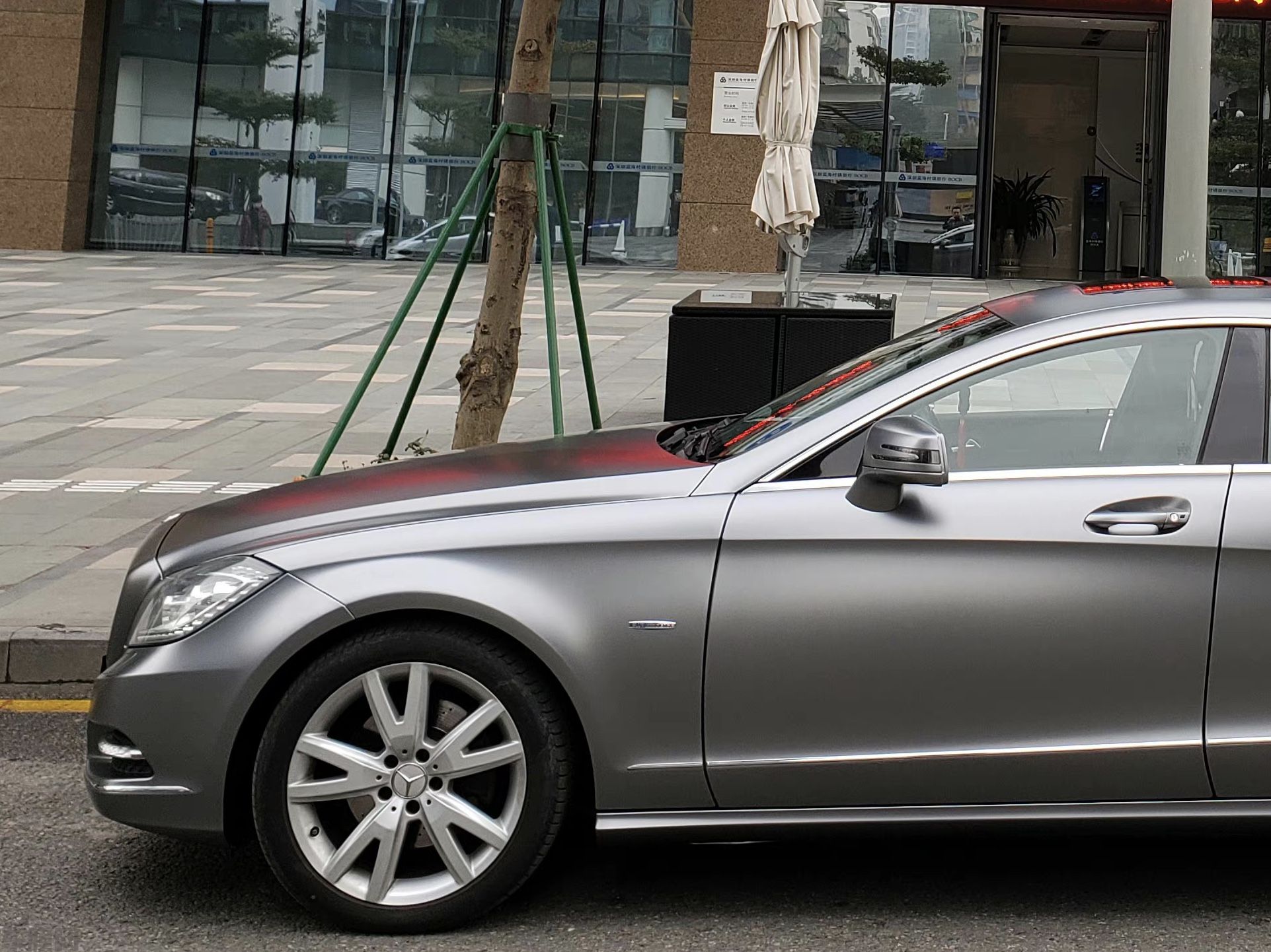 奔驰CLS AMG 电光钛银灰改色膜 效果图