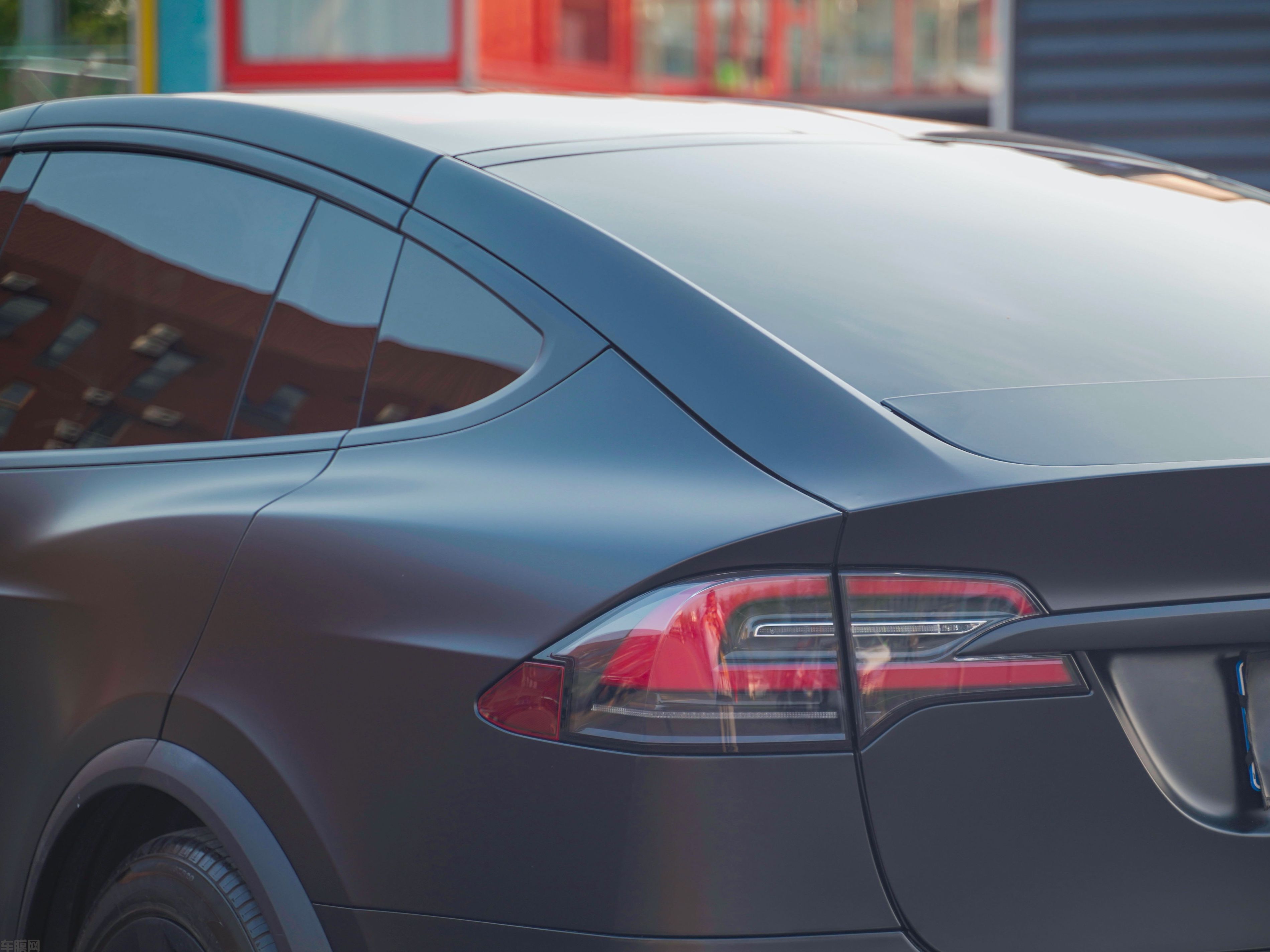 特斯拉ModelX 磨砂黑改色膜 效果图
