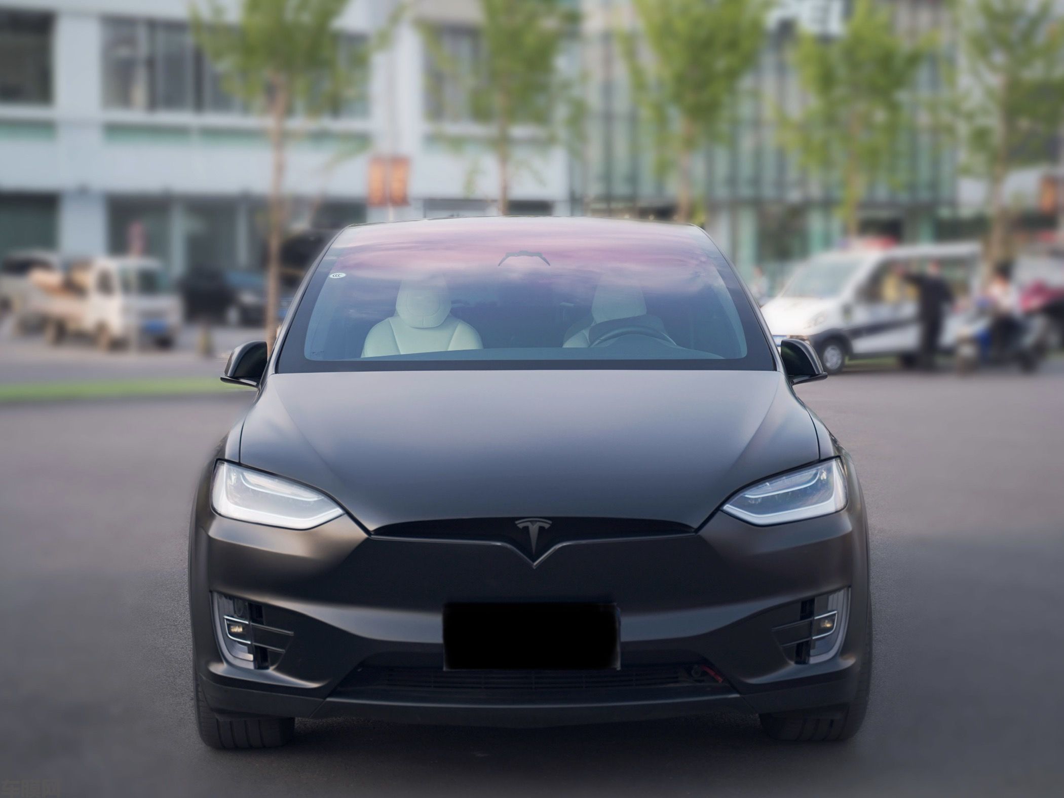 特斯拉ModelX 磨砂黑改色膜 效果图